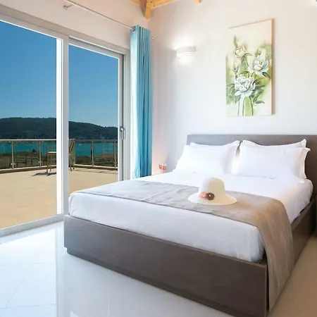Villa Crystal *